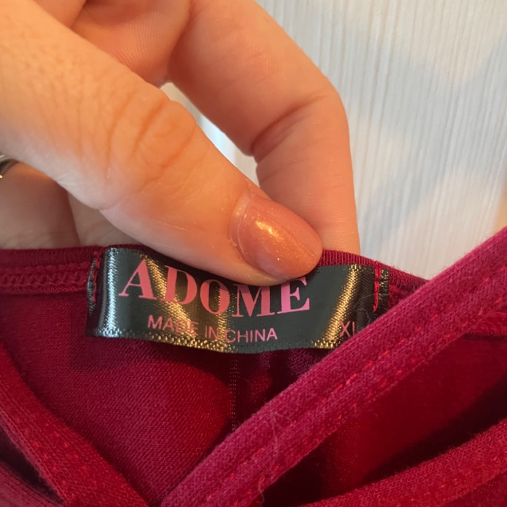 Fun red dress - Picture 3 of 6